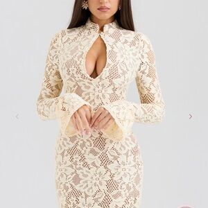 House of CB BRIANNA BUTTERMILK KEYHOLE LACE DRESS - Small w/ extra length NWT